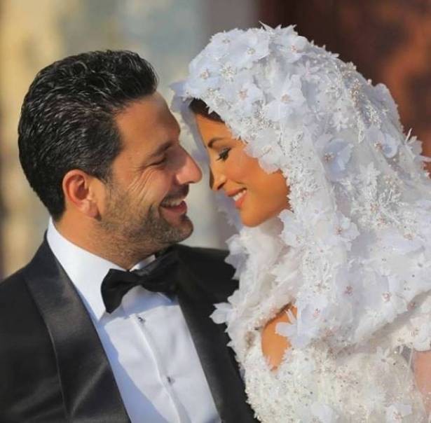 صورة جديدة لريم السعيدي ووسام بريدي بعد زفافهما