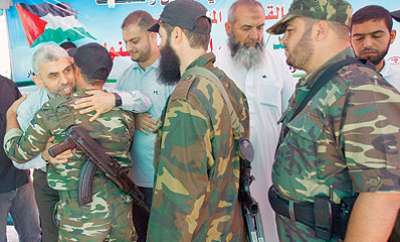 بالتفاصيل.. واللا العبري: قائد "حماس" الجديد العدو رقم (1) لـ"إسرائيل"