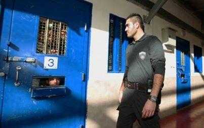 الاحتلال يمدد من اعتقال الداعية الحمد والسجن 16 شهراً بحق الأسير داوود