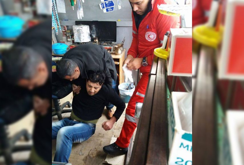 شاب يحاول احراق نفسه في جنين