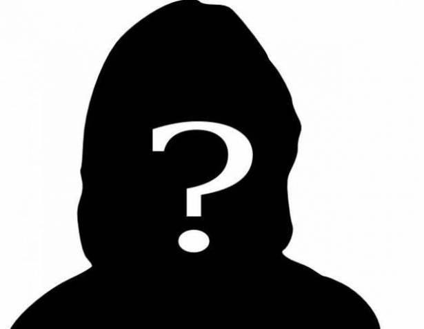 بالصور.. عملية تجميل تُشوّه وجه فنانة لبنانية .. وتتوعد الطبيب!!