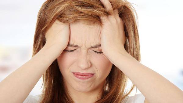 كيف يمكن التخلص من صداع الصباح؟!