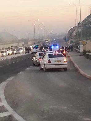 بالصور ..إطلاق النار على 3 فلسطينيين بدعوى دهس جنديين قرب معاليه ادوميم