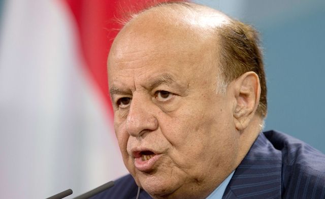 متهماً الحوثيين بالانقلاب على الحوار