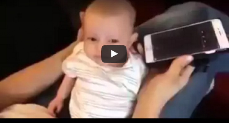 بالفيديو : شاهد تأثير القرآن العجيب على طفل رضيع!