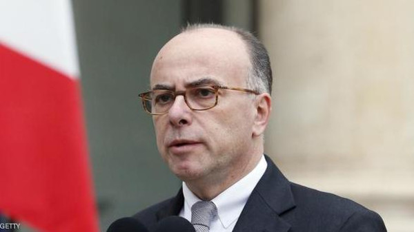 فرنسا تطرد مغربيين لتبنيهما الفكر المتطرف