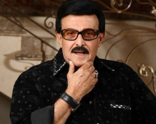 للمرة الاولى تسريب صور تكشف وضع سمير غانم الصحي!!