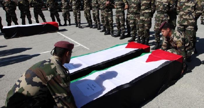بالأسماء : الإحتلال يسلم الشؤون المدنية جثامين 7 شهداء