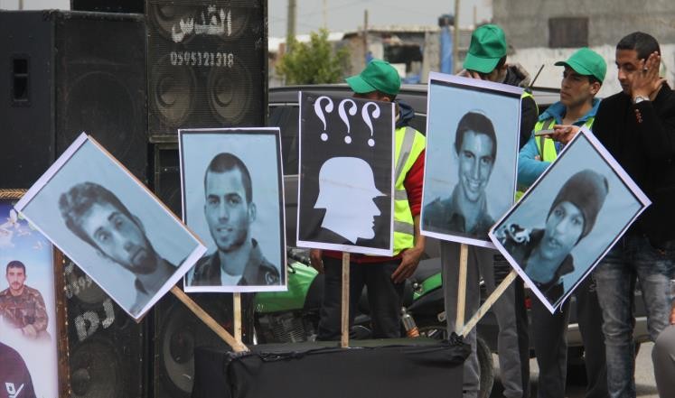 تحليل: هل تُنفذ "إسرائيل" صفقة تبادل أسرى بالتزامن مع مشروع الضم؟!