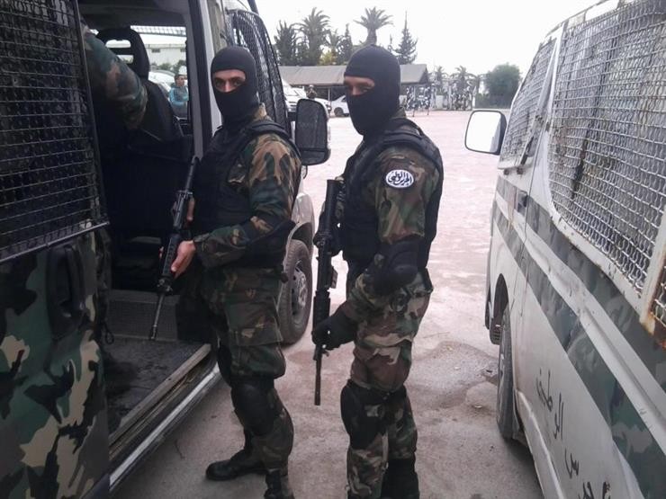  القبض على 13 شخصاً يشتبه في انتمائهم لتنظيم إرهابي بتونس