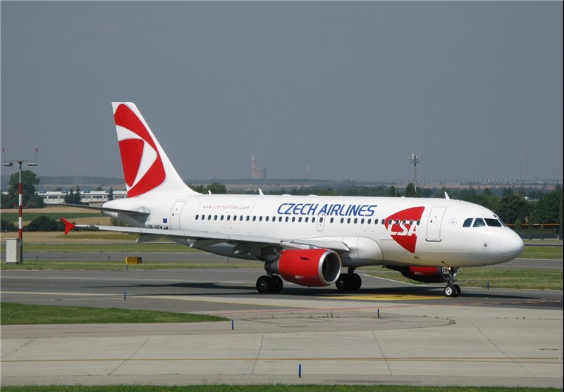 إيران تعتزم شراء 20 طائرة صغيرة الحجم من شركة يابانية