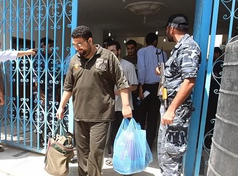 الداخلية بغزة تفرج  عن 156 نزيل بمناسبة شهر رمضان