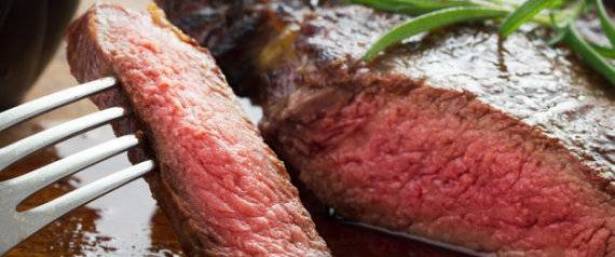 السائل الأحمر في اللحوم ليس دماً كما تعتقد وله فوائد.. إليك الطريقة الصحية لطهيها