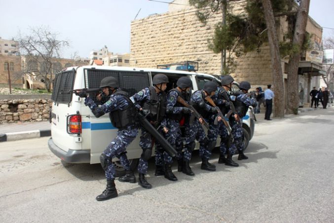 الشرطة تقبض على تاجر يسوّق بيضاً فاسداً في رام الله