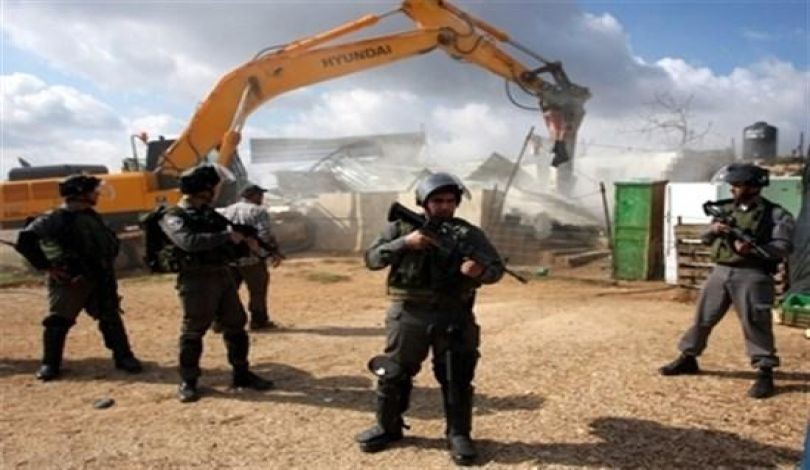 الاحتلال يُقدم على تصوير منشآت تجارية في القدس 