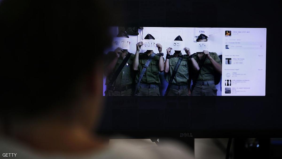 الإنترنت والإرهاب.. المنع أو الرد