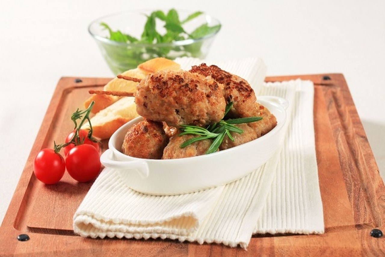 كفتة الدجاج المقلية بالبطاطس والفلفل الحار