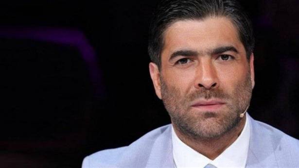 بالصورة: وائل كفوري بـ"لوك" جديد على الطريقة الإيطالية!