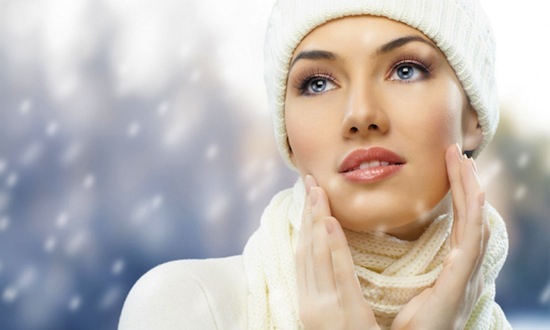 وسائل هامة اتبعيها لتجنب متاعب بشرتك في فصل الشتاء