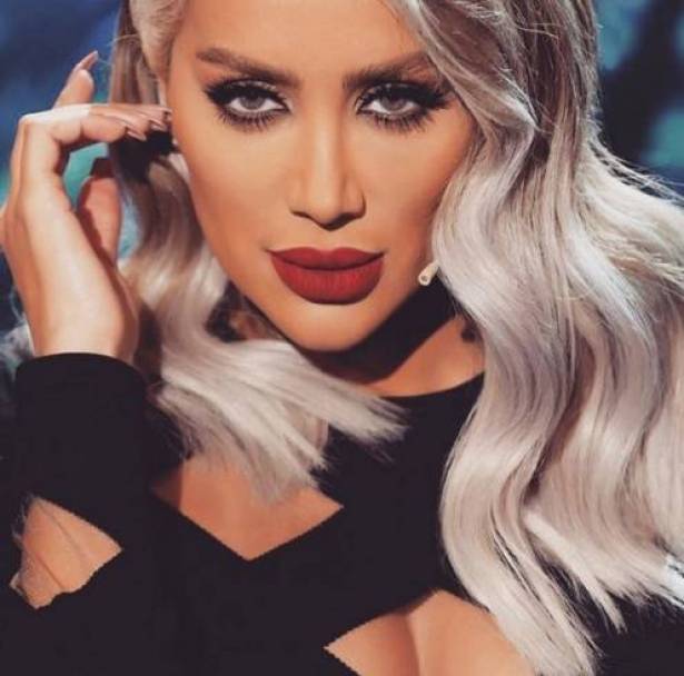 بالفيديو : مايا دياب: عائلة لبنانيّة سياسيّة معروفة عرضت عليّ..؟