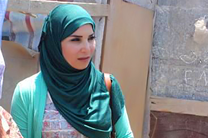 مركز "فتا" يتهم قيادات امنية في السلطة بمنع جليلة دحلان من الدخول لغزة