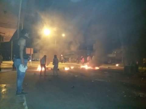 أعمال شغب في مأدبا والدرك يتدخل بالغاز المسيل