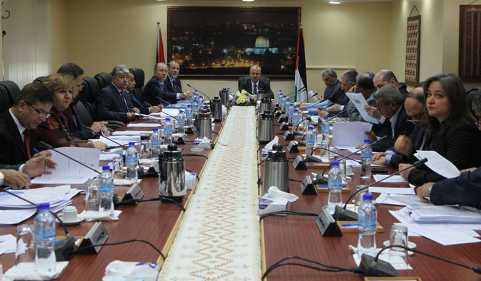 قرارات مجلس الوزراء ...  صرف مبلغ مالي ووجبات غذائية للفقراء دعماً للتكافل الاجتماعي