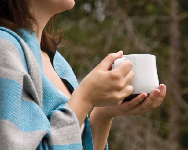 تحذير هام : المشروبات الساخنة تسبِّب مرضاً قاتلاً!