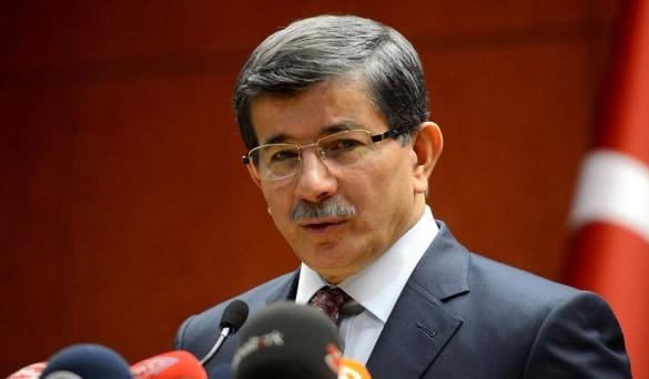 اوغلو: روسيا اصبحت شريكاً في الظلم مع النظام السوري وانصاره