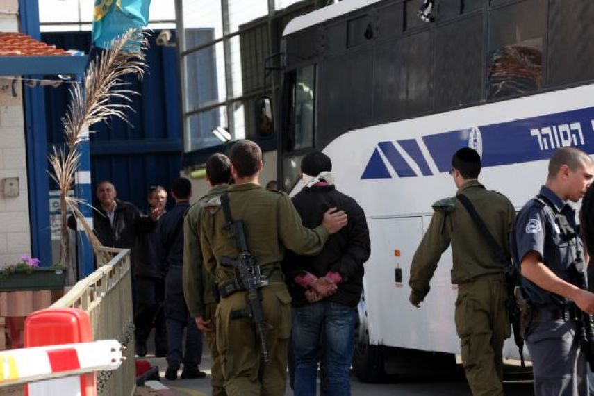 الحكم بالسجن والغرامات المالية بحق 6 مقدسيين وتمديد توقيف آخرين