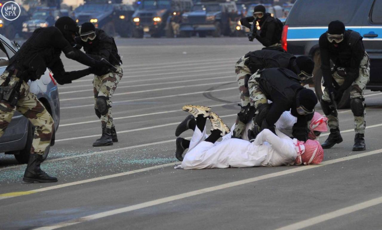 السعودية :اعتقال 33 شخصاً بينهم 9 أمريكيين بتهمة "الإرهاب"