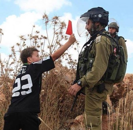 تفاصيل مثيرة : ماذا حدث قبل سحب الطلب من الفيفا ؟!