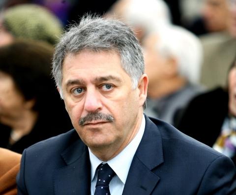 دبور يبحث مع مفوض الأونروا أوضاع اللاجئين في لبنان