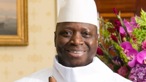 رئيس غامبيا يرفض تسليم السلطة والسنغال تدق طبول الحرب