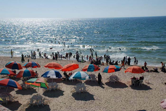 الشيخ خليل لـ "خبر": خصصنا 80% من مساحة شاطئ بحر غزة للمواطنين خلال فصل الصيف