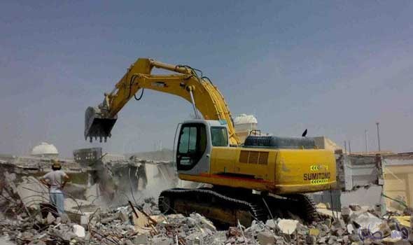 سلطات الاحتلال تهدم مسلخاً وتستولي على منزل متنقل في بيت ساحور
