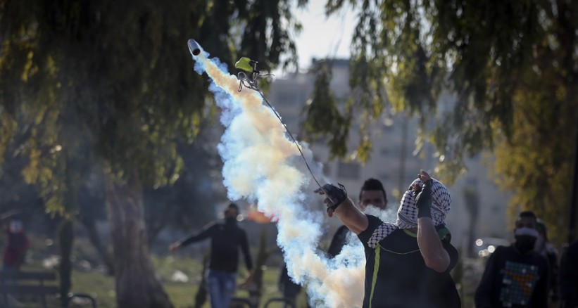 إصابات بالرصاص الحي والمطاطي في مواجهات الضفة