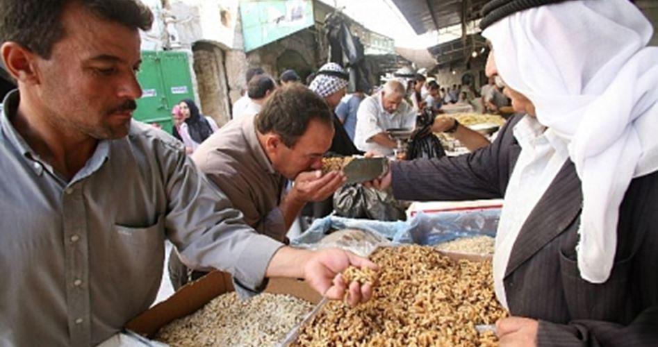 تجارة وصناعة غزة تطالب بعدم رفع أسعار السلع الرمضانية 