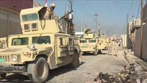 الجيش العراقي يتراجع شرق الموصل وتخوفات من استخدام غاز الخردل