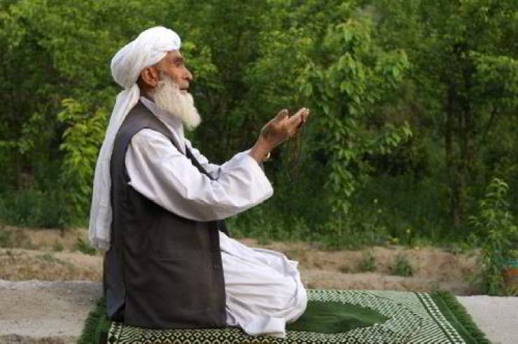 بالفيديو :  6 اشياء لو فعلتها يستجيب الله لك اي دعاء!