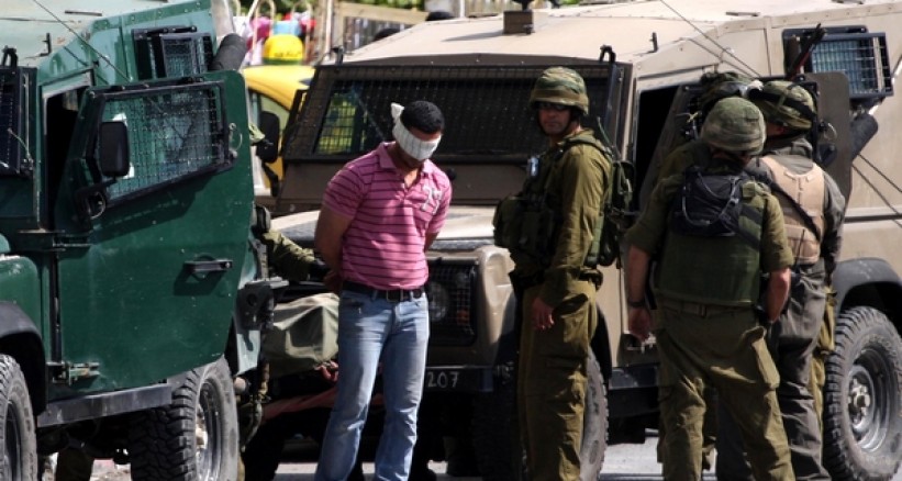 الاحتلال يعتقل 5 شبان من بلدة نعلين بزعم إطلاقهم النار