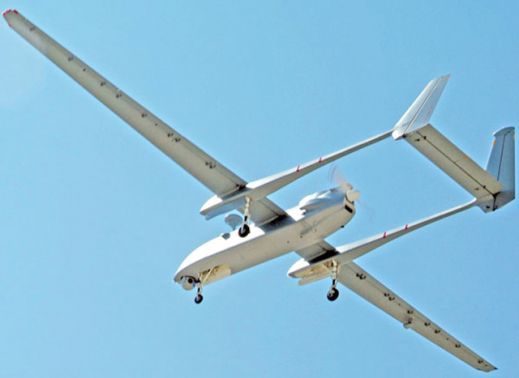 إسرائيل تتهم حزب الله بإرسال طائرات بلا طيار للتحليق فوق مفاعل "ديمونا"