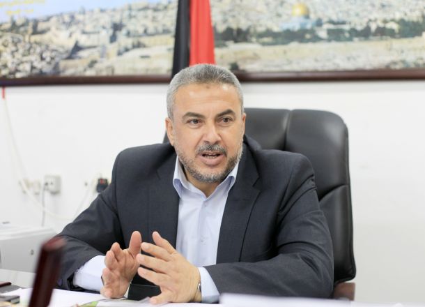 رضوان : لم أرى أي قنبلة في خطاب "عباس" وعليه أن يفتخر بالقسام