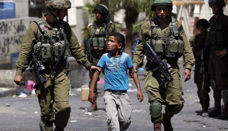 قوات الاحتلال تعتقل طفلين في القدس