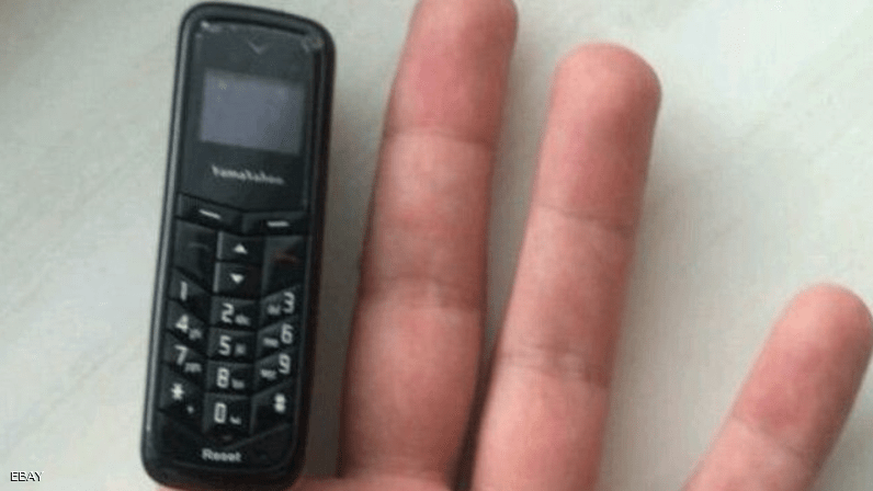 "هاتف الأصبع".. يباع على الإنترنت وزبائنه "ضد القانون"