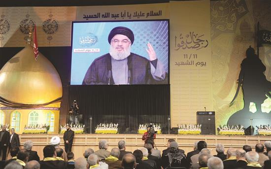 «فايسبوك» يعاقب «السفير» على نشر صور نصرالله