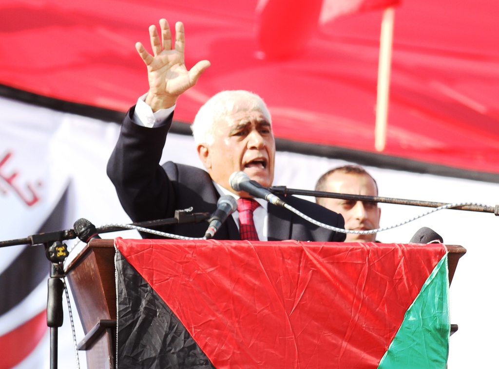 مجدلاوي يرد على تصريحات ابو مرزوق : "سيطرتكم على القطاع عبئاً على شعبكم "