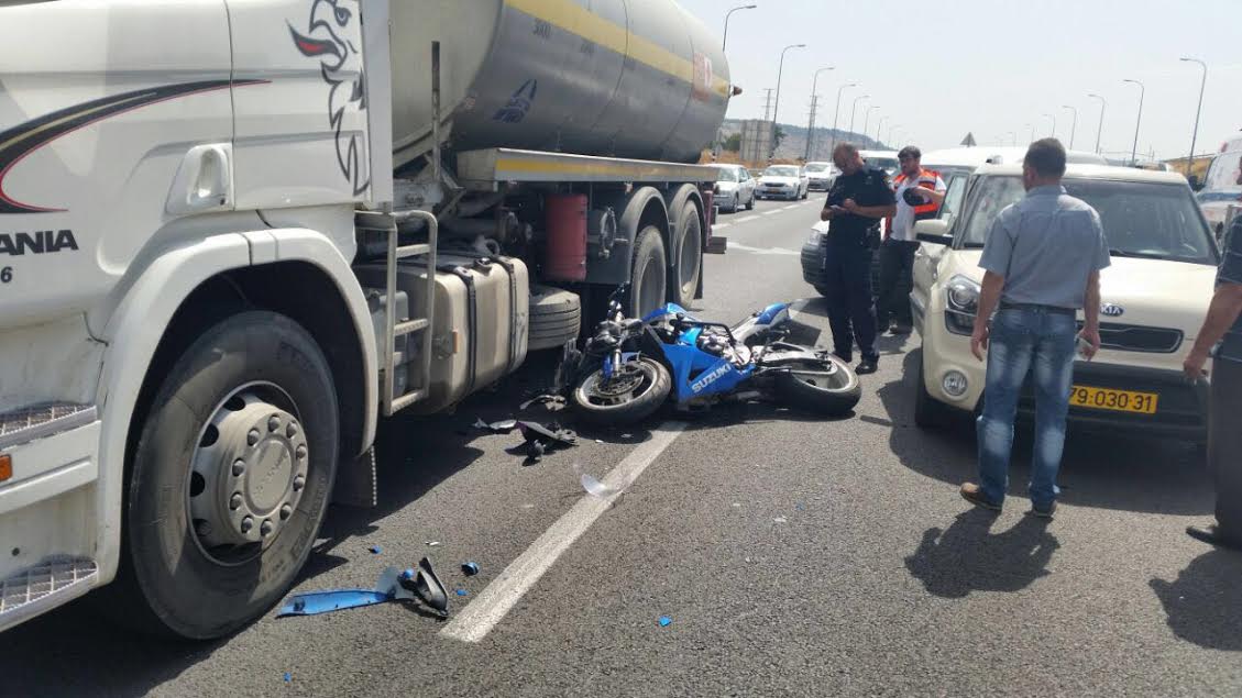 إصابة سائق دارجة نارية في حادث سير بخانيونس  جنوب القطاع