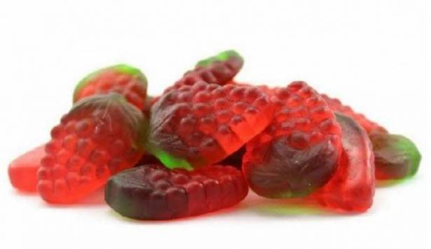 تحذير... هذه ليست حلوى بل سم قاتل!