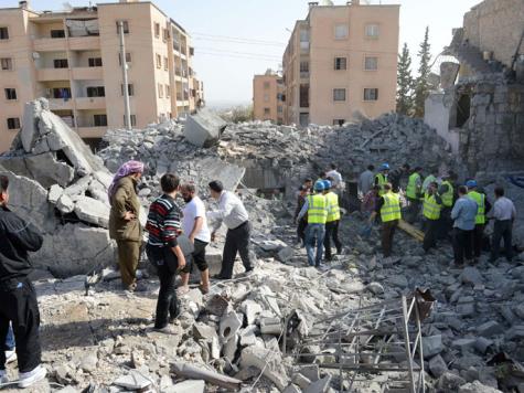 قوات النظام تقصف مدينة مضايا بـ30 صاروخا وقذيفة